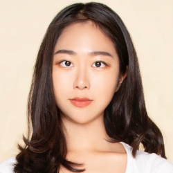 Kaya Kim headshot