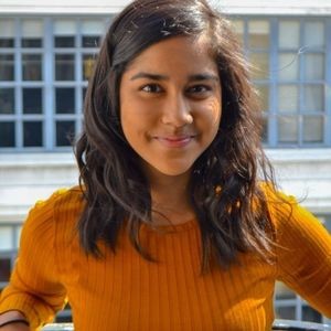 Headshot of Sherry Vazhayil.