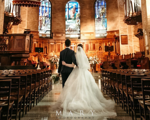 Couple Walks down the Aisle in St. Paul's Chapel