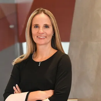 Headshot, Melanie Bernitz, MD, MPH 