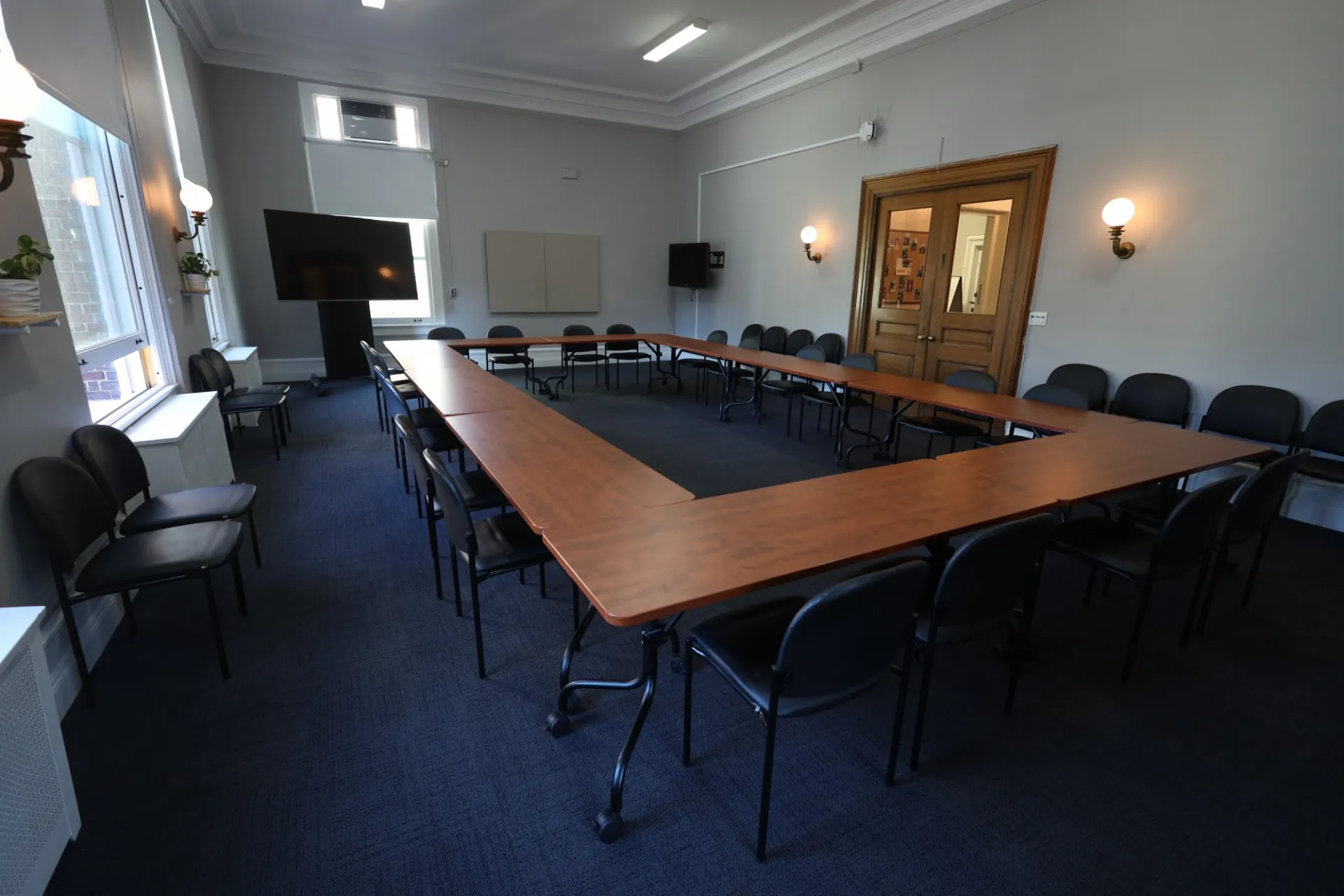 Earl Hall Dodge Room Hollow Square Set Up