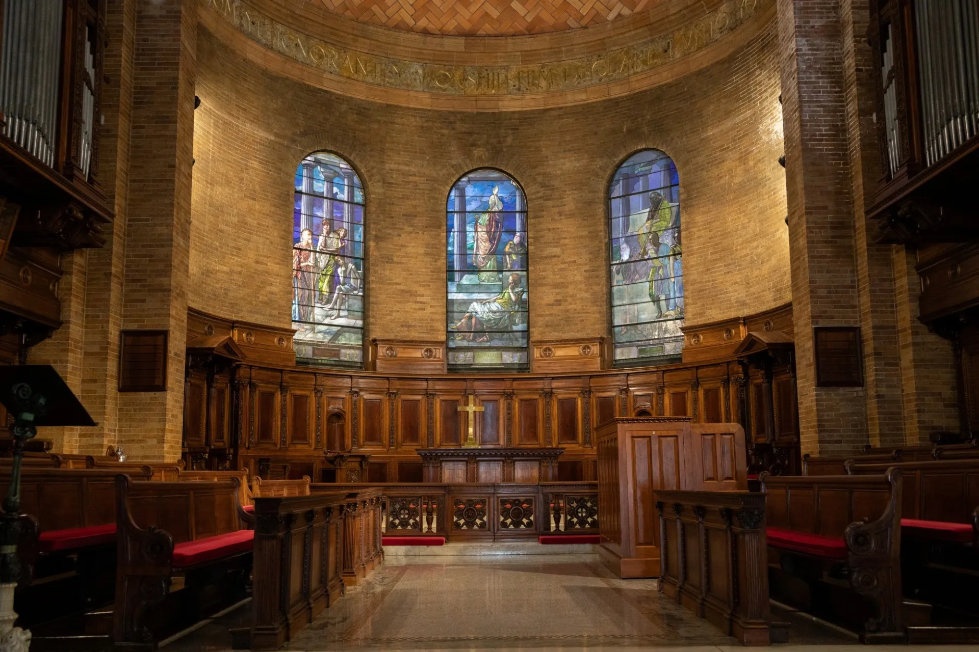 The Nave St. Paul's Chapel